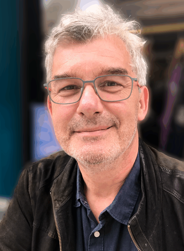 Saison volcanique – par François Peyrony, compositeur.